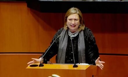 Xóchitl Gálvez solicita su regreso al Senado tras derrota electoral