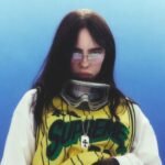 Billie Eilish se convierte en la artista más joven en superar los 100 millones de oyentes mensuales en Spotify