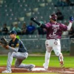 Algodoneros barren a los Rieleros de Aguascalientes con una victoria emocionante