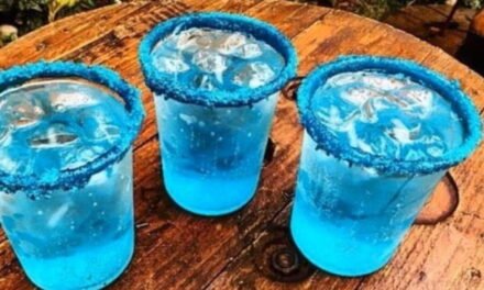 ¿Qué son los «Azulitos», las bebidas alcohólicas que el ISSSTE emitió una alerta?