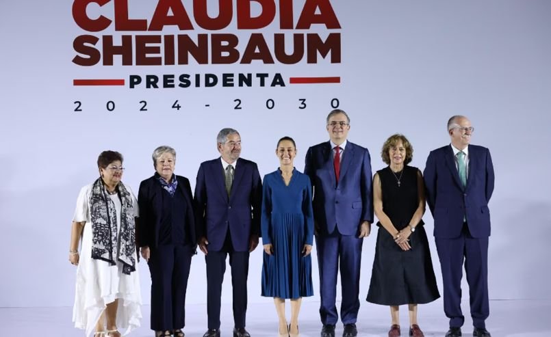 Sheinbaum establece tres cualidades clave para los miembros de su equipo: saber, compromiso y transparencia