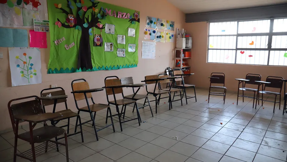 Comienzan clases en línea en 50 mil escuelas, salón de clases, Torreón, La Laguna