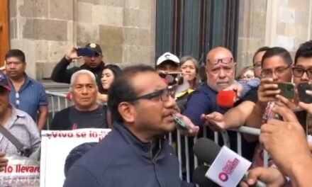 Reunión en Palacio Nacional: familias de los 43 normalistas desaparecidos exigen avances en la investigación