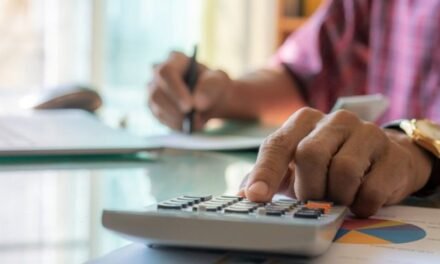 Crecimiento en recaudación tributaria impulsa ingresos públicos en México