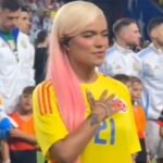 Critican a Karol G tras interpretar el Himno de Colombia en la Copa América