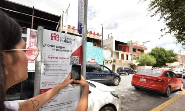 Torreón implementa parquímetros virtuales en el Centro