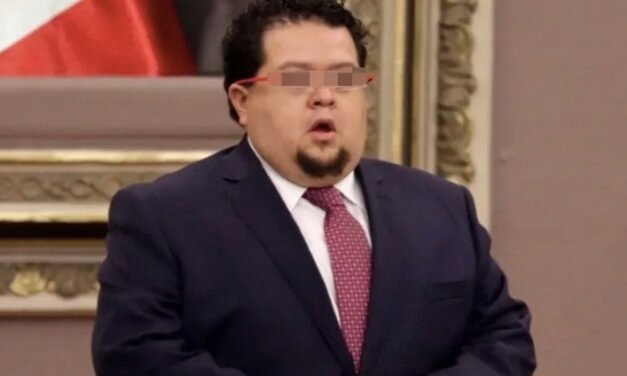 Arturo Rueda, director de Diario Cambio, vuelve a ser detenido en Puebla tras audiencia