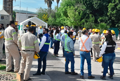 Arranca operativo de CFE contra casas «colgadas» en Centro de Gómez Palacio