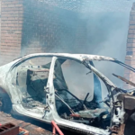 Incendio en antiguas instalaciones de la Plaza Torreón causa alarma