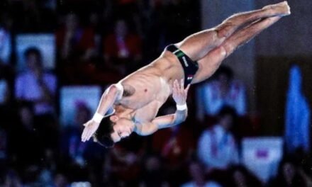 Randall Willars se queda fuera del podio en París 2024 por falla en último clavado