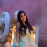 Karely Ruiz anuncia su embarazo y responde a críticas en redes sociales