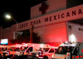 noche cruz roja
