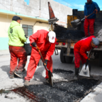 Las lluvias intensifican el problema de los baches en Torreón