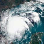 Ciclón tropical ‘Francine’ se intensifica y amenaza a Tamaulipas, Nuevo León y Coahuila