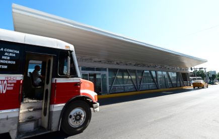 Concesionarios del transporte público esperan detalles del Bus Laguna