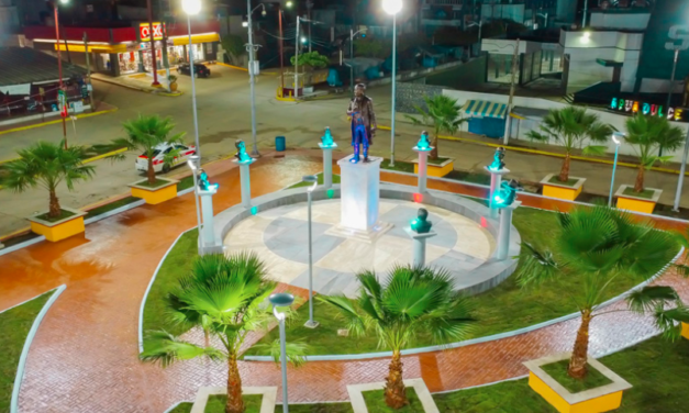 Inauguran en Veracruz la Plaza Cívica ‘Cuarta Transformación’, con busto de AMLO
