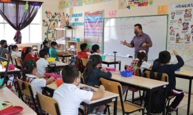 Especialistas alertan sobre retroceso educativo en el gobierno de López Obrador