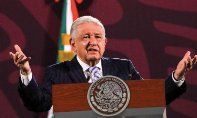 López Obrador defiende la soberanía de México tras comentarios de Ken Salazar