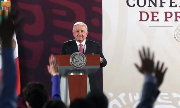 López Obrador dice adiós a su emblemática conferencia Mañanera