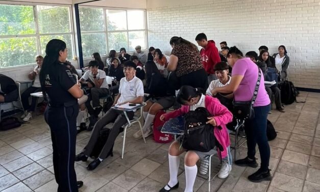 Policía Municipal de Torreón realiza Operativo ´Mochila Segura´ en el CETIS 83