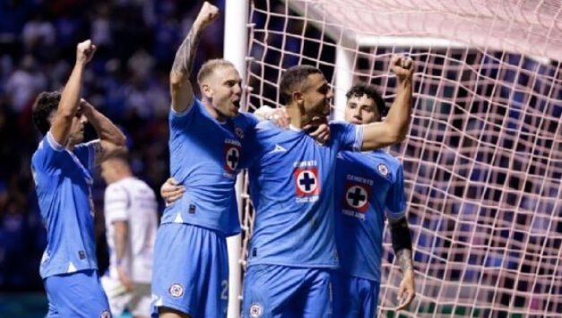 Cruz Azul asegura Play-In con ajustada victoria sobre Puebla