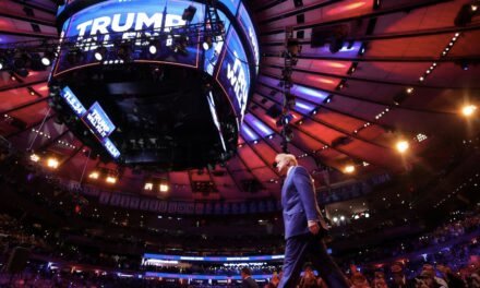 Trump calienta motores para las elecciones en un controversial mitin en el Madison Square Garden