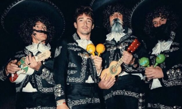 Charles Leclerc encanta en la conferencia previa al Gran Premio de México con un toque mexicano