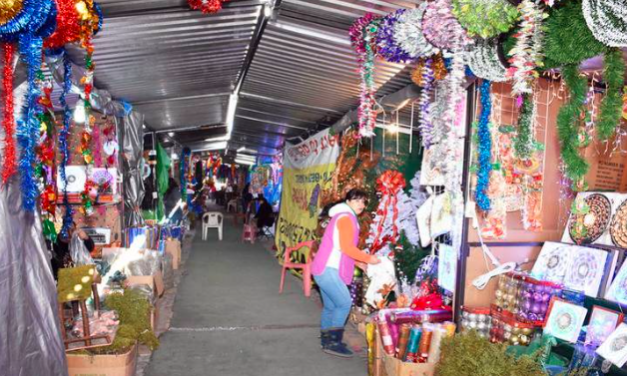 Inicia operaciones el Mercadito Navideño de Torreón