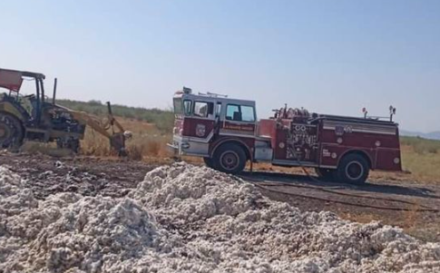 Módulos de algodón arden en llamas y bomberos de Coahuila atienden reporte