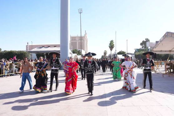 Increíble desfile por la Revolución Mexicana en Torreón: ¡Viva México!