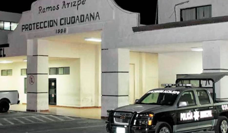 Coahuila: policías de Ramos Arizpe obligan a repartidores a pagar multas sin justificación