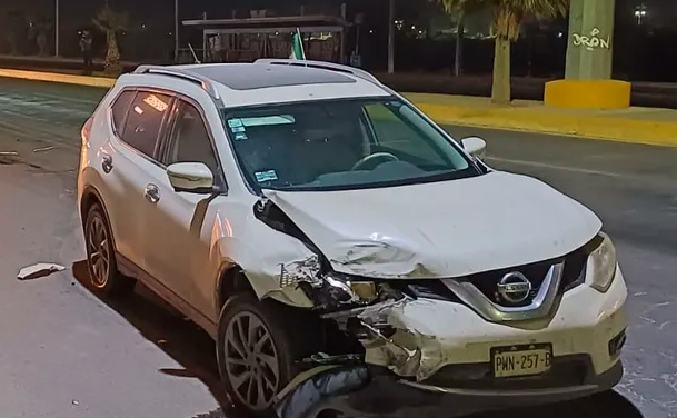 Accidente vial: hombre de China en Torreón choca contra mexicana