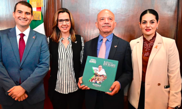 Congreso de Coahuila recibe primer informe de gobierno de Manolo Jiménez