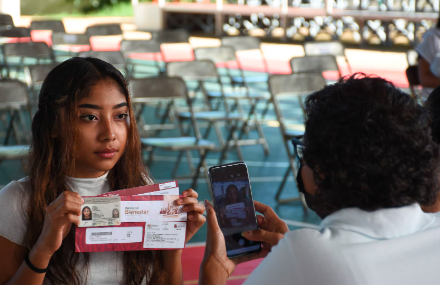 Jóvenes Construyendo el Futuro: ¡Inicia el registro para nuevas convocatorias!