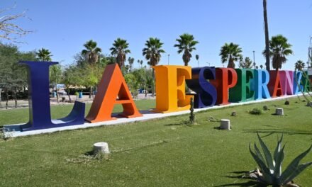 Ayuntamiento de Gómez Palacio mantiene en buen estado Parque La Esperanza