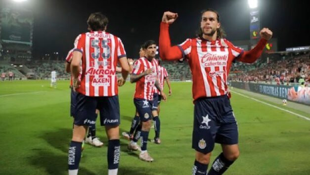 Chivas vence a Santos y se acerca a la liguilla directa; Guerreros se hunden en la tabla