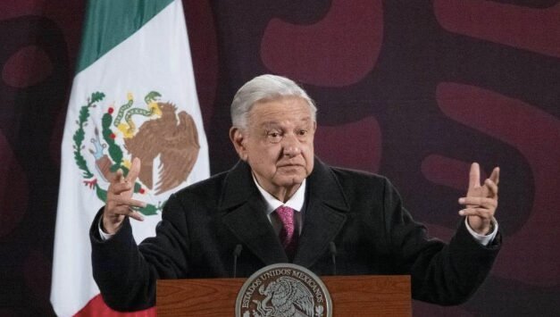 Sedena reserva información sobre seguridad de AMLO y su familia por cinco años