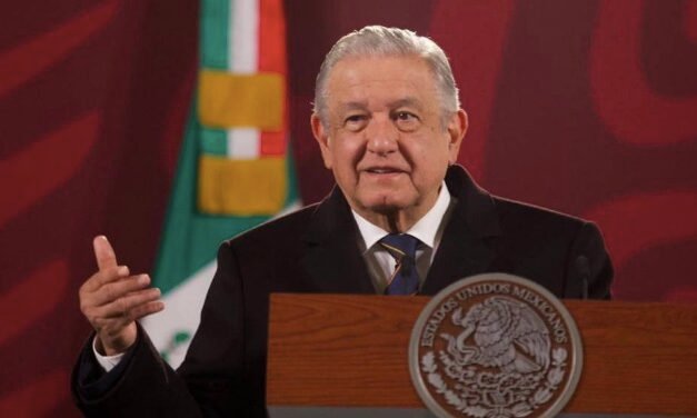 AMLO recibe protección militar en su retiro a Palenque y pensión de más de 21 mil pesos