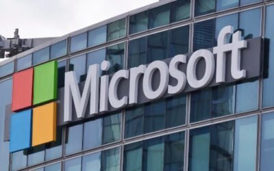 Microsoft enfrenta caída masiva de servicios en línea: Outlook y Teams entre los más afectados