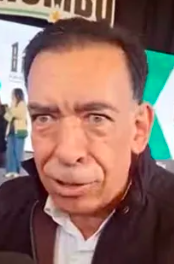 Humberto Moreira asistió a informe de Manolo Jiménez: ni su hermano Rubén ni Riquelme lo habían invitado