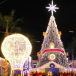 ¡La Navidad llegó a Gómez Palacio! Luces de colores adornan Villa Navideña y nacimiento