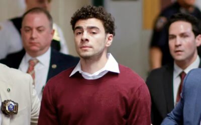 Luigi Mangione se declara inocente ante los cargos de asesinato de Brian Thompson en Nueva York