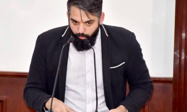 Attolini Murra dice no a las Leyes de Ingresos de municipios priístas de Coahuila