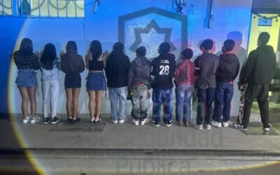 Policía de Torreón canaliza a 11 menores por riñas, tronar cuetes y beber alcohol