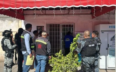 Denuncian y clausuran local que vendía pirotecnia en Torreón, Coahuila