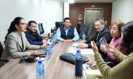 Entrega-recepción municipal en Torreón destaca por su transparencia y participación ciudadana