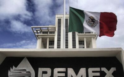 Pemex pierde 100 mil barriles al año: la caída en producción y reservas petroleras en México