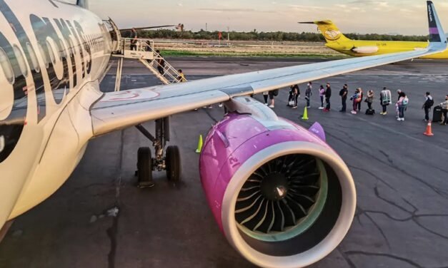Intento de secuestro de avión de Volaris: pasajero agredió a tripulación para desviar vuelo a EU