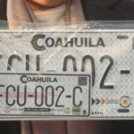 Coahuila pa´delante con la megadeuda: Placas de mala calidad para cobrar más