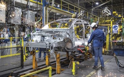 General Motors evalúa mover producción de México a EU ante posibles aranceles de Trump